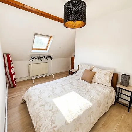 Сasa de vacaciones La Maison Des Hirondelles Cappelle-Brouck